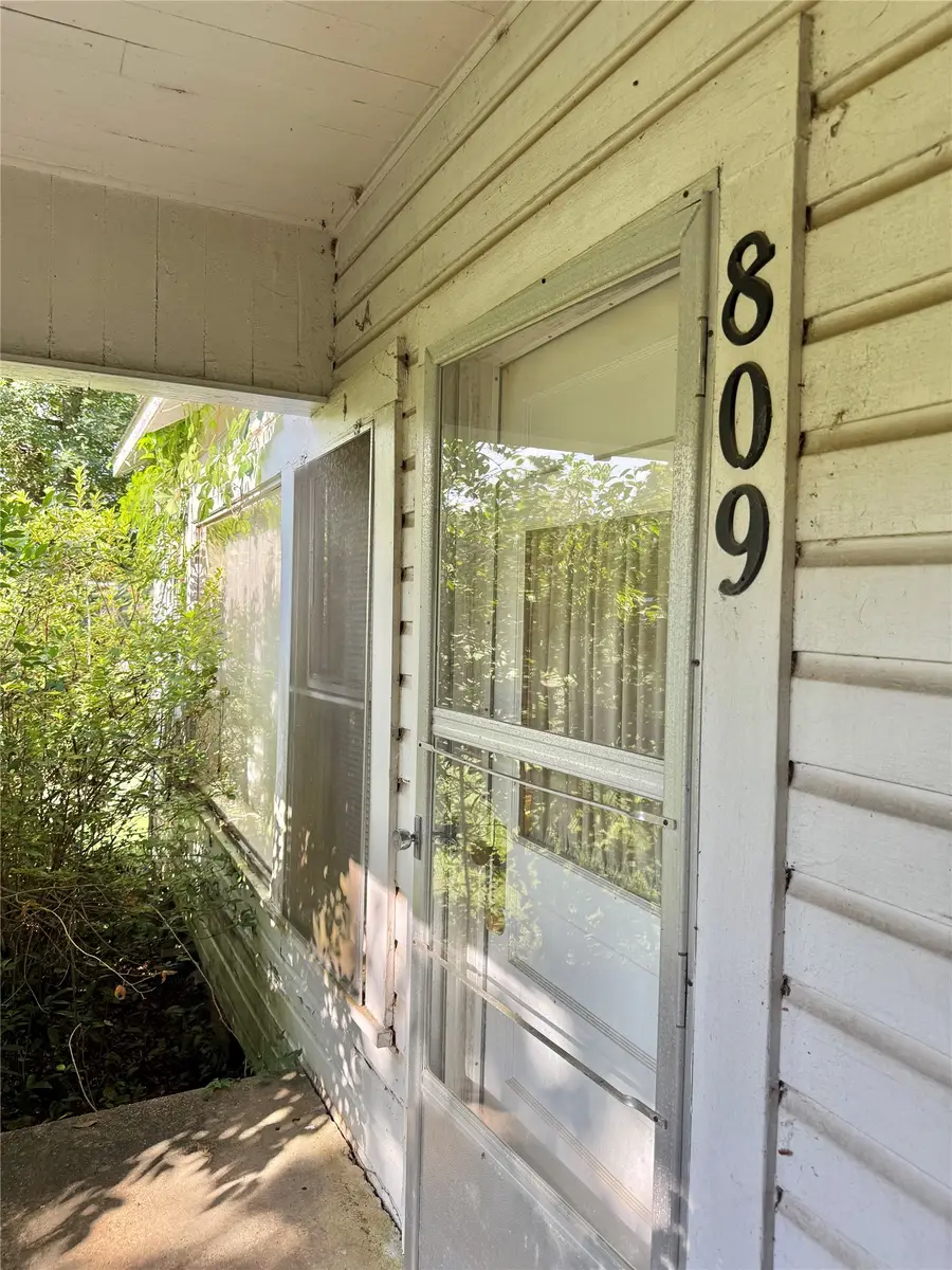 809 W Elder, Colmesneil, TX 75938 - #3