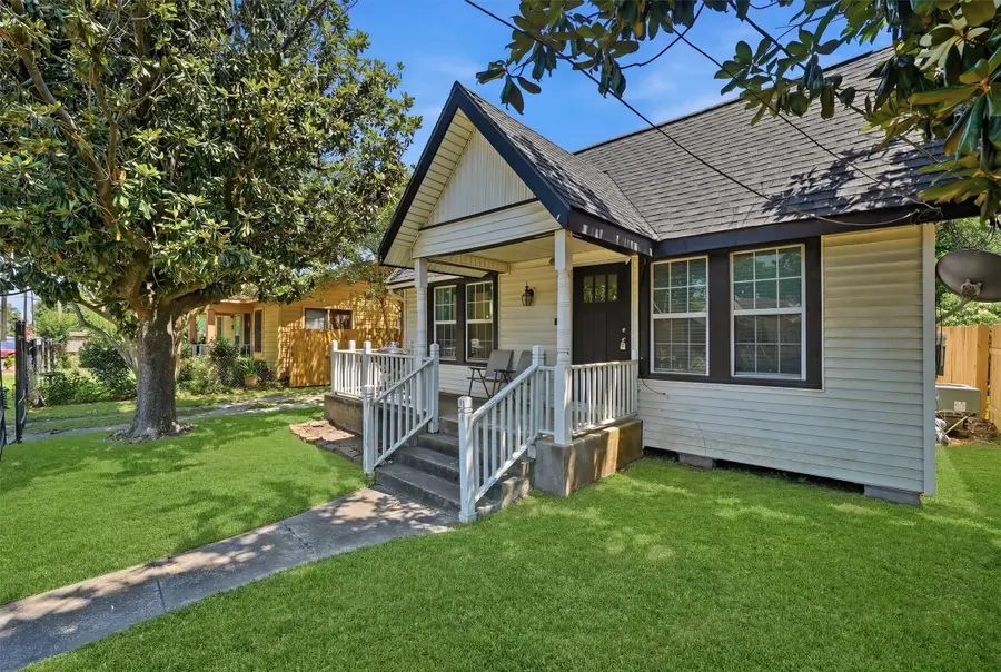 9330 E Avenue L, Houston, TX 77012 - #3