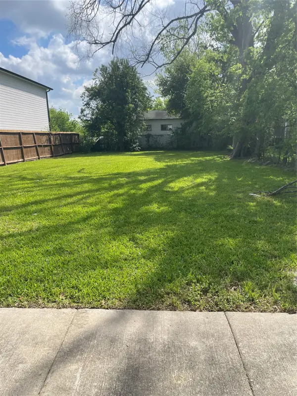 1804 Benson Street, Houston, TX 77020