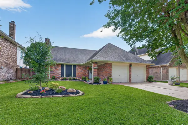5710 S Magazine Circle, Houston, TX 77084