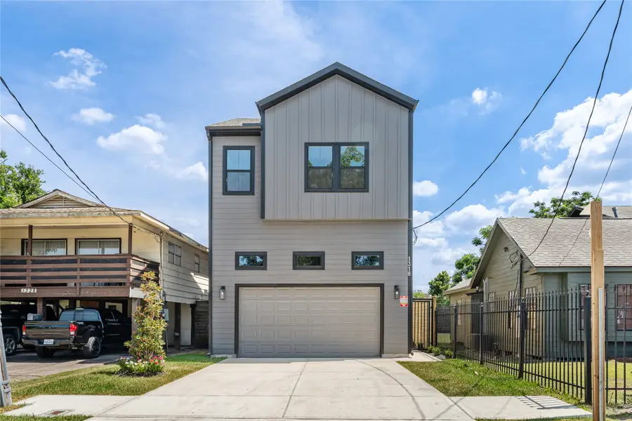 1318 E 32nd 1/2 Street, Houston, TX 77022 - #2