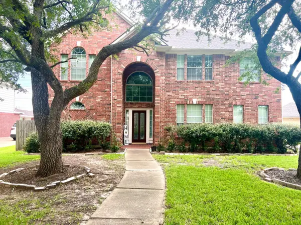 2402 Plantation Bend Drive, Sugar Land, TX 77478