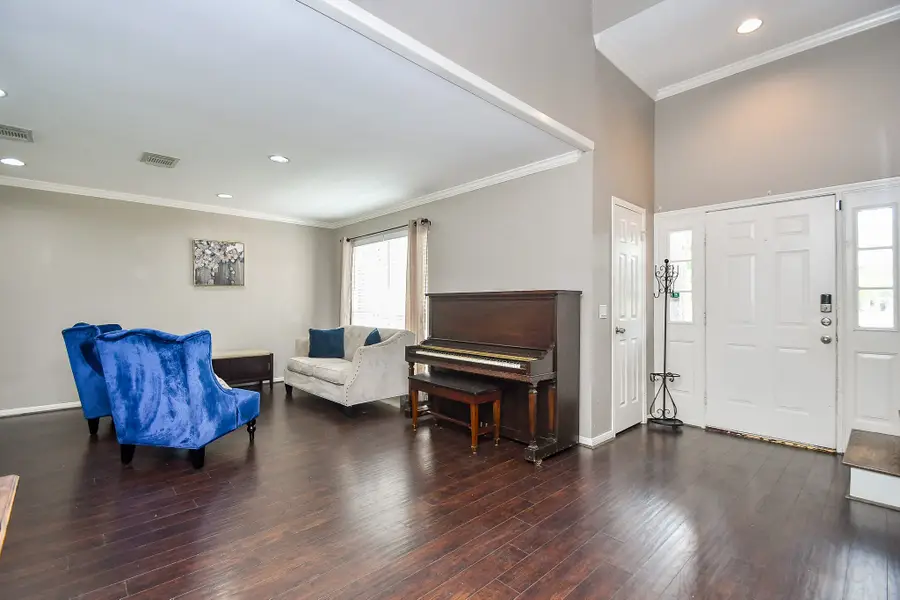 7318 River Garden Drive, Houston, TX 77095 - Image #2