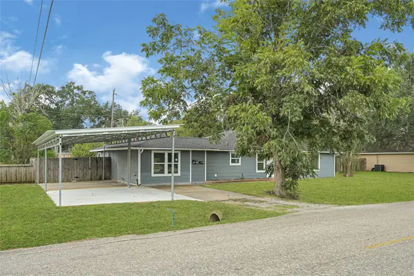 1214 Southgate Drive, Rosenberg, TX 77471