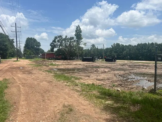 105 Orange Street, Cleveland, TX 77327 - Image #3