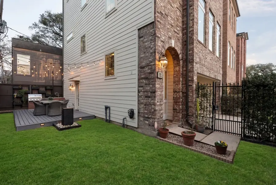 3911 Mcduffie Street, Houston, TX 77098 - #2