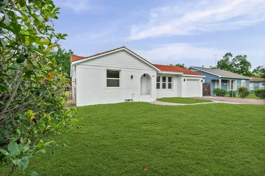 4607 Englewood Street, Houston, TX 77026 - #2