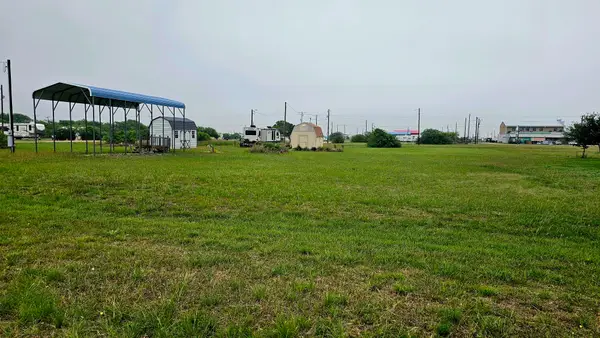 57 Sea Turtle Lane, Palacios, TX 77465