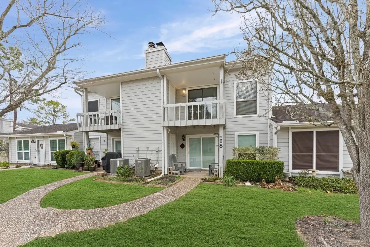 19 Hideaway Drive Drive, Friendswood, TX 77546 - #1