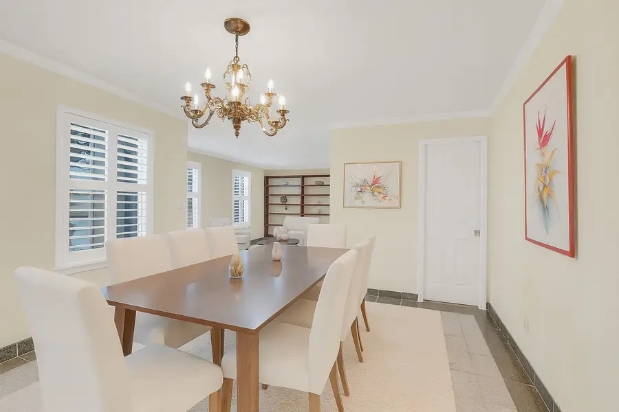 11730 Denise Drive, Hedwig Village, TX 77024 - Image #3