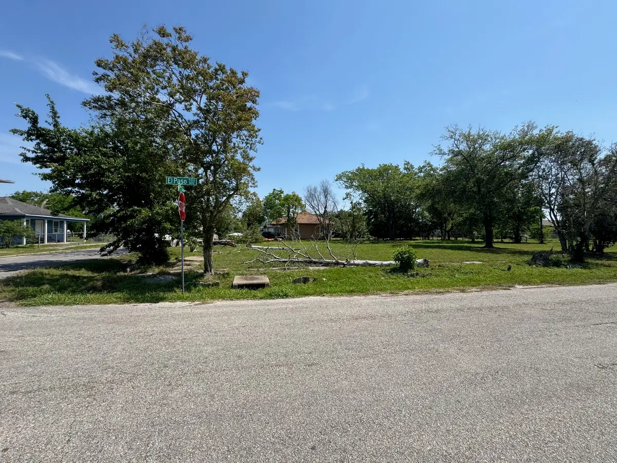 530 El Paso Avenue, Port Arthur, TX 77640 - Image #1