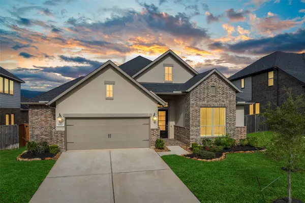 1112 Sienna Forest Lane, Pinehurst, TX 77362