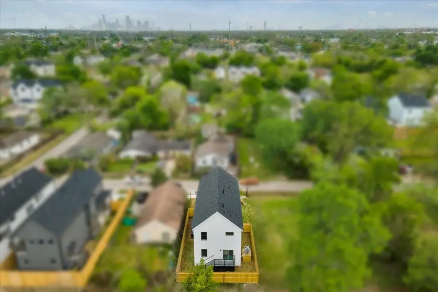 727 E 40th Street, Houston, TX 77022 - Image #3