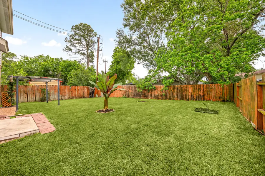 1727 Whispering Pine Court, Missouri City, TX 77489 - #2