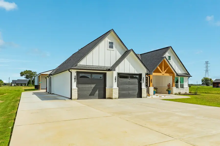 608 Angus Trail, Angleton, TX 77515 - #3