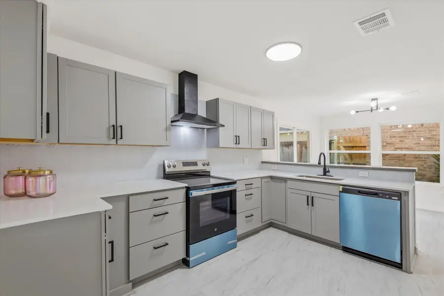 13130 Creekside Park Drive, Houston, TX 77082 - Image #3