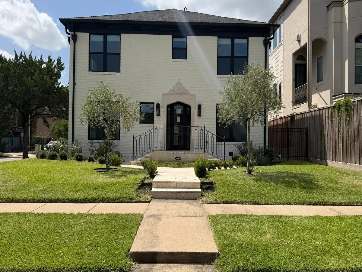 1601 Bonnie Brae Street, Houston, TX 77006 - #1