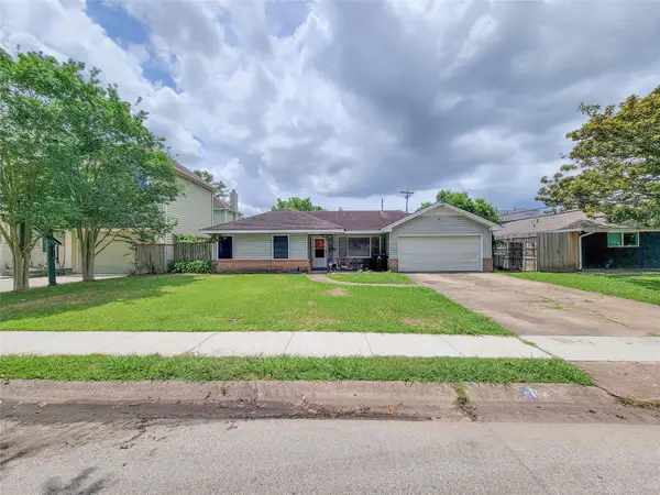 6127 Hurst Street, Houston, TX 77008