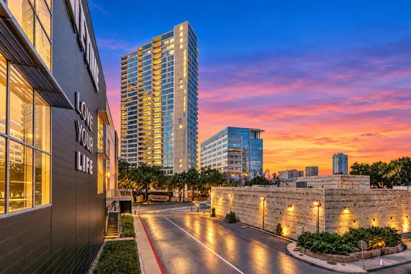 14 Greenway Plaza #23M, Houston, TX 77046