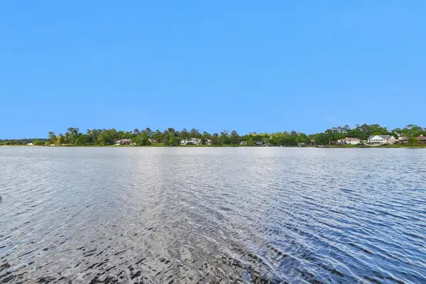 1502 Wimbledon Drive, Huntsville, TX 77340