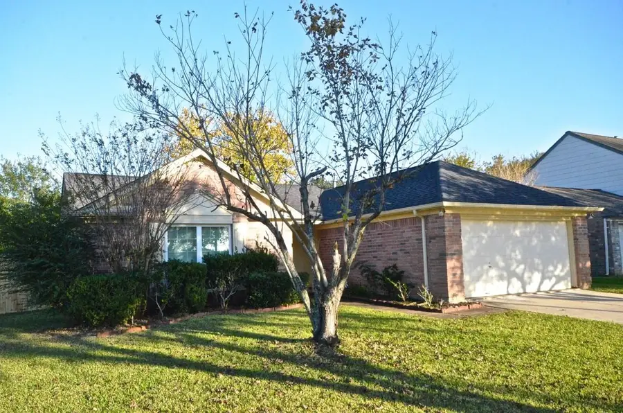 2927 Great Lakes Avenue, Sugar Land, TX 77479 - Image #2