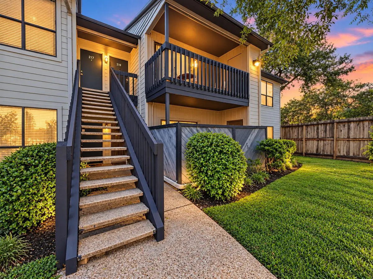 9009 Richmond Avenue #219, Houston, TX 77063 - #1