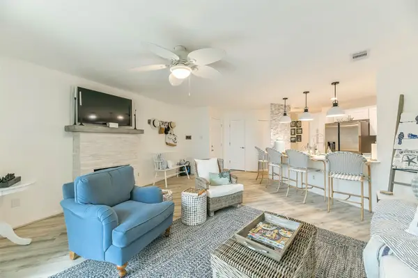 7312 Seawall Boulevard #217, Galveston, TX 77551