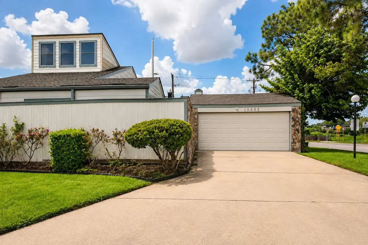 10602 Sandpiper Drive, Houston, TX 77096 - #1