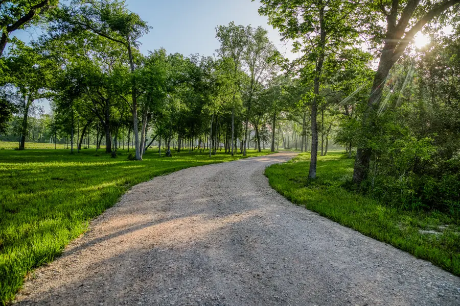 40051 Mesquite, Hempstead, TX 77445 - Image #3