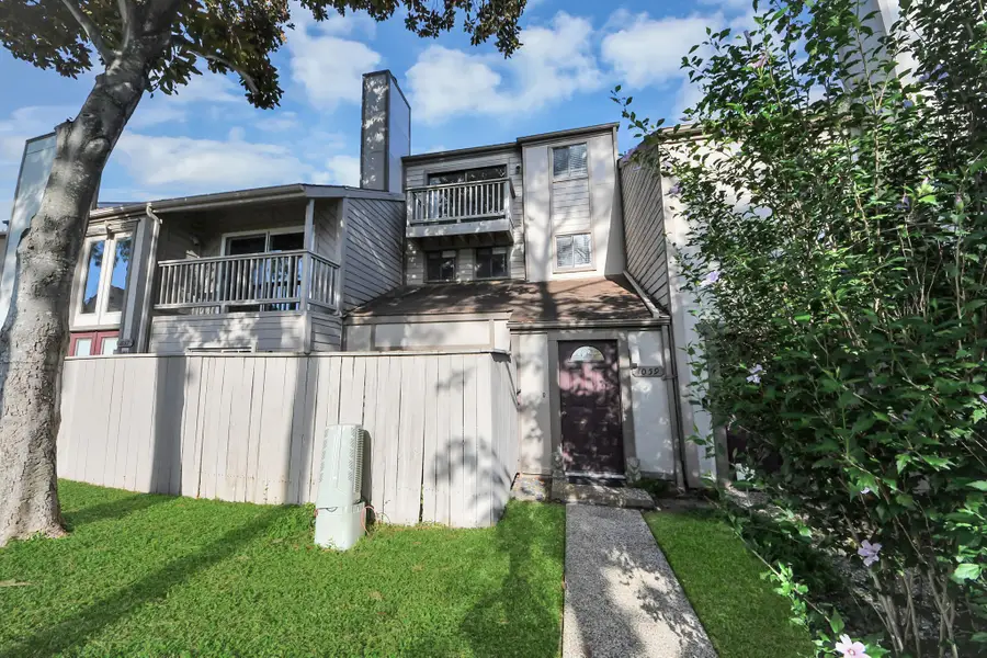 1059 Country Place Dr Drive #1059, Houston, TX 77079 - #2