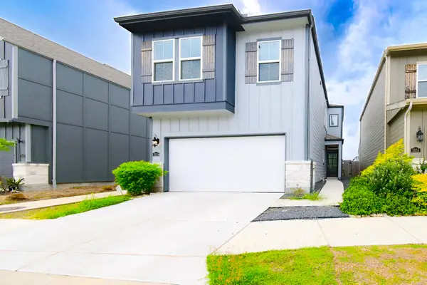 3818 Glossy Lake Drive, Houston, TX 77082