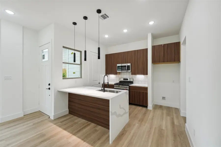 7416 - 7418 Maxroy Street, Houston, TX 77088 - Image #3