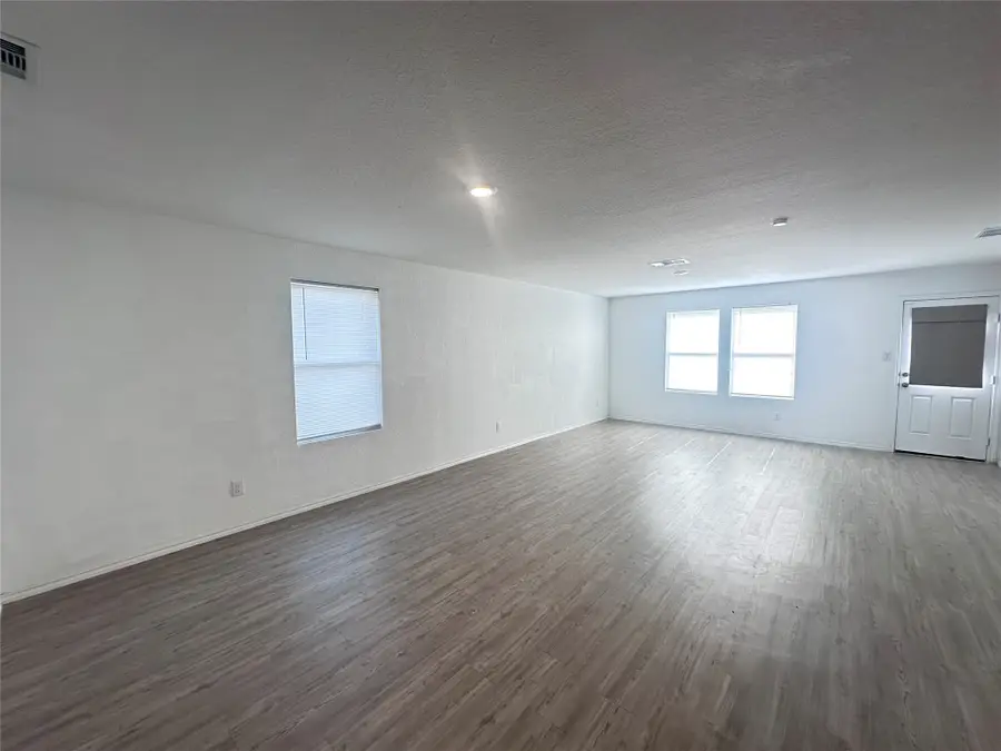 2722 Winterfell Street, Corpus Christi, TX 78415 - #3