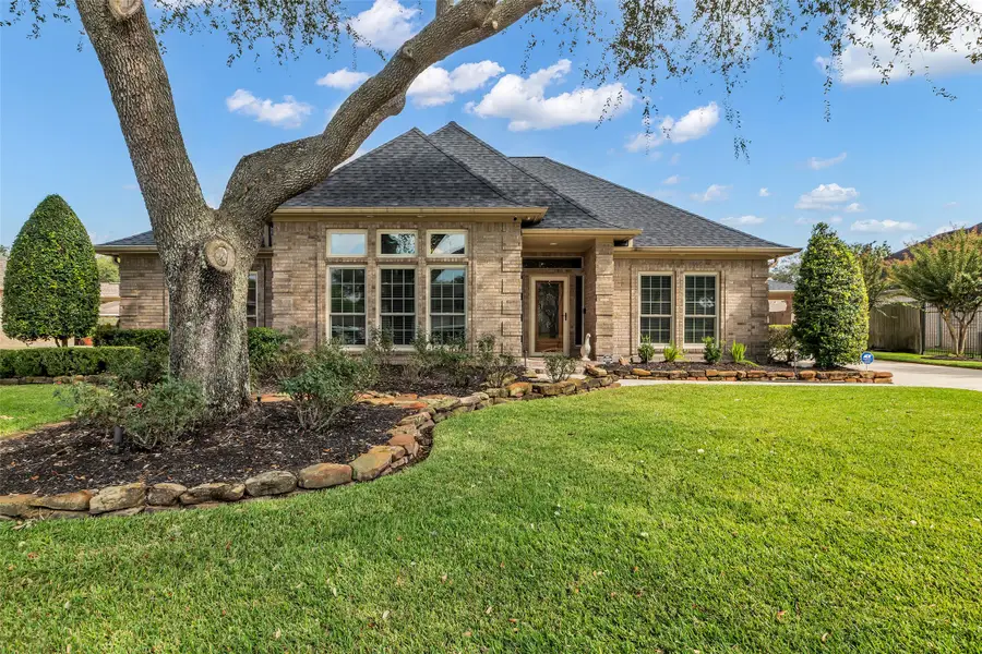 2301 St Patrick Lane, Deer Park, TX 77536 - #2