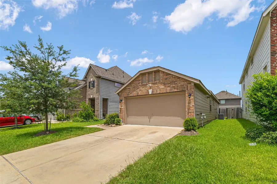14223 Couturie Forest Trl Trail, Houston, TX 77045 - #2