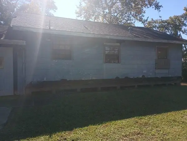 805 Alice Street, Sweeny, TX 77480