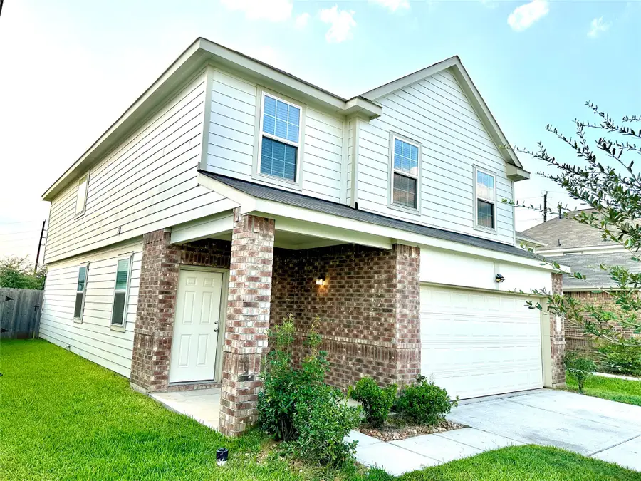 5211 Daintree River Court, Katy, TX 77449 - Image #2