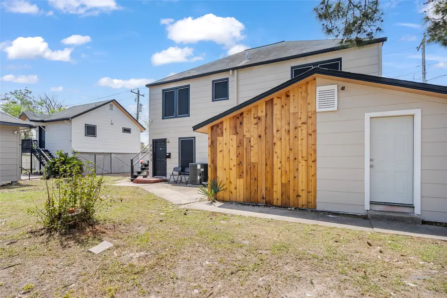 2633 W Main Street, Baytown, TX 77520 - #2