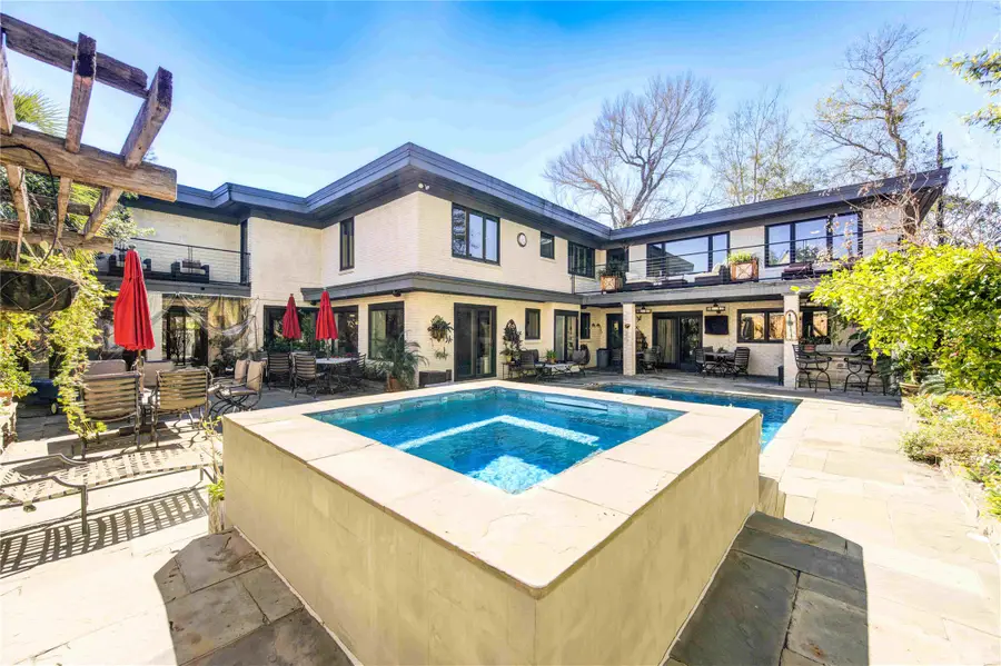 2500 Glen Haven, Houston, TX 77030 - Image #2