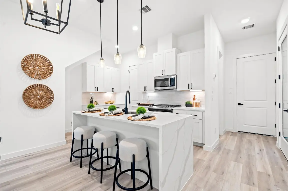 6421 Madrid Street, Houston, TX 77021 - #1