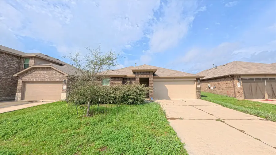 8522 Sacred Lotus Lane, Rosharon, TX 77583 - #2