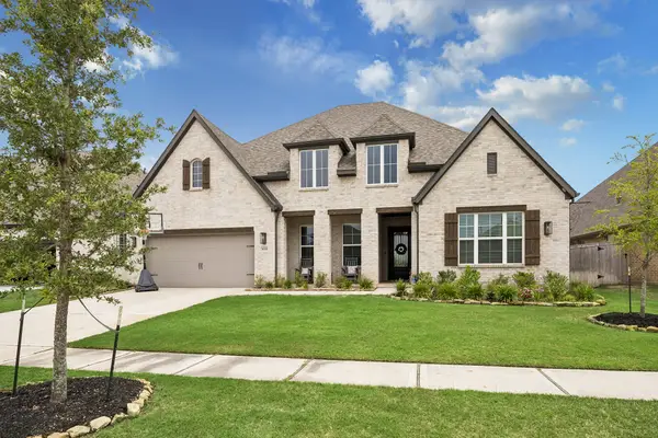 30311 Brook Point Court, Fulshear, TX 77441