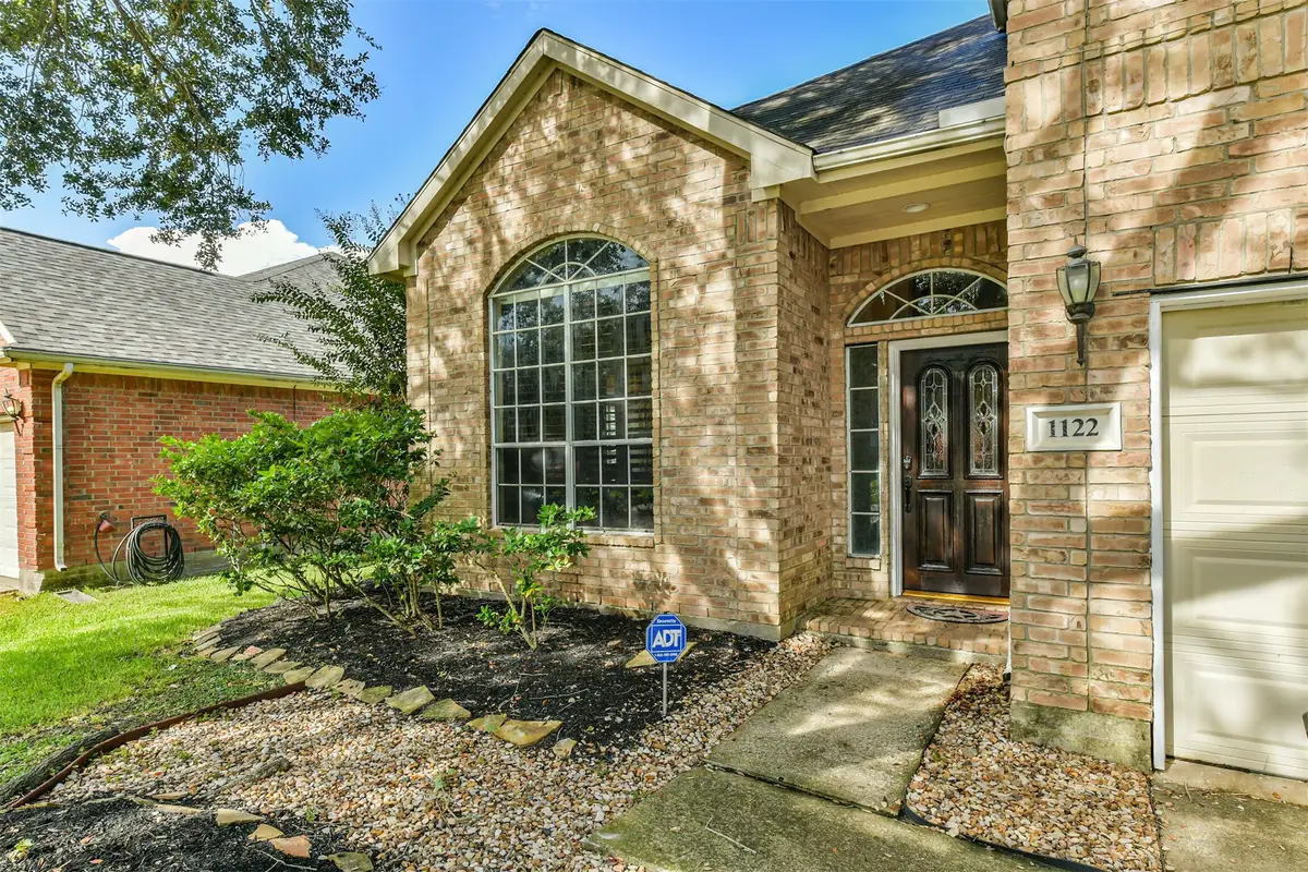 1122 Sussex Trail, Pearland, TX 77584 - #1