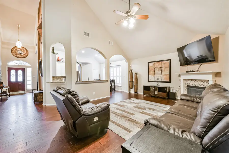 1122 Sussex Trail, Pearland, TX 77584 - #3