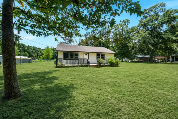 461 Trails End Drive, Cleveland, TX 77328