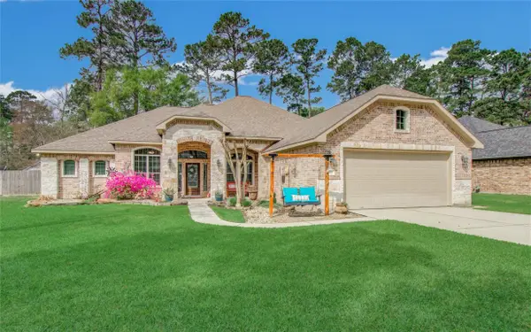 1003 Garrett Drive, Magnolia, TX 77354