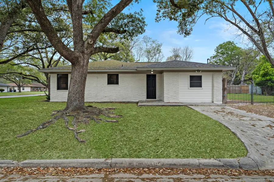 1606 E Fayle Street, Baytown, TX 77520 - #3