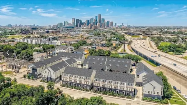 739 Bringhurst Street, Houston, TX 77020