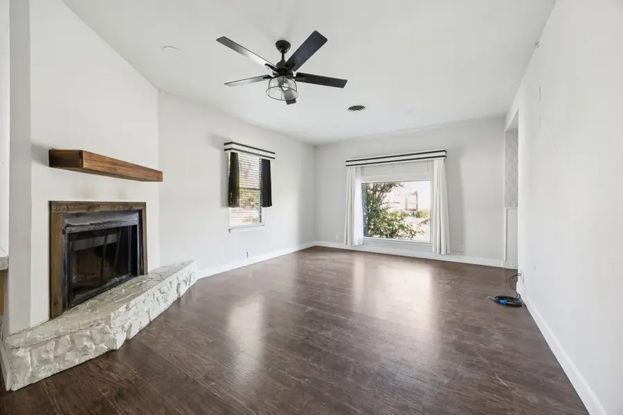 1603 Walworth Street, Greenville, TX 75401 - Image #2