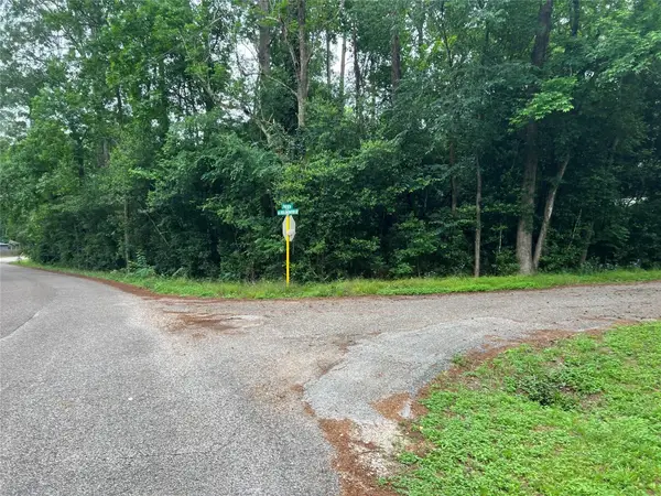 000 Rollingwood Loop, Conroe, TX 77303